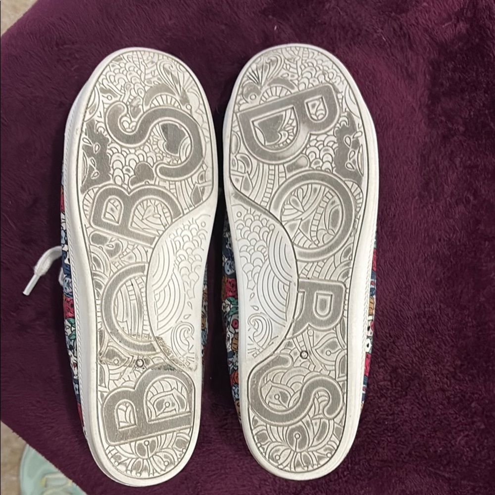 Bobs by Skechers Fun and Beautiful Sneakers with Vibrant puppies pattern! - Picture 6 of 6